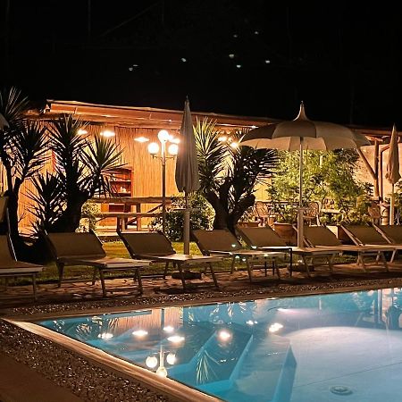 Casa Sorrento, Immerso Nel Verde A Pochi Passi Dal Centro Luaran gambar