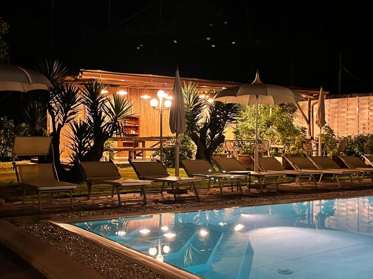 Casa Sorrento, Immerso Nel Verde A Pochi Passi Dal Centro Luaran gambar